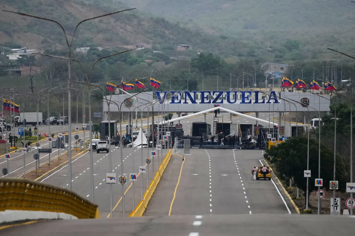 Venezuela and Colombia Cancel Border Summit