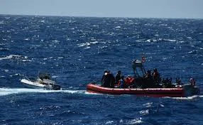 Coast Guard and PR Police Rescue Five People Off Toa Baja